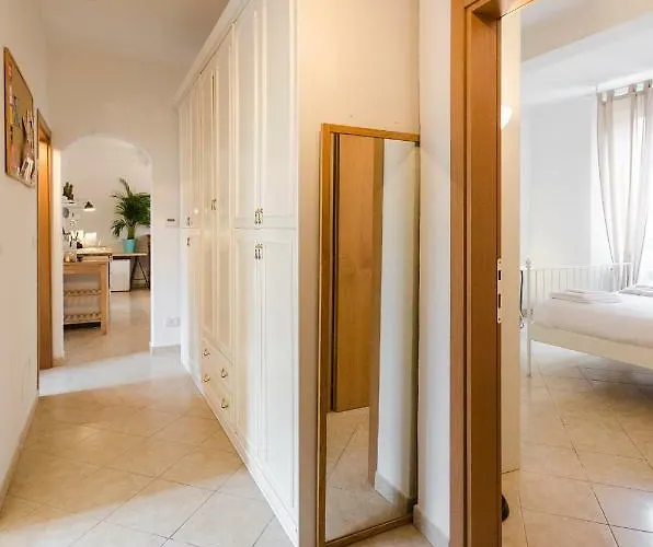 Petroni Apartment